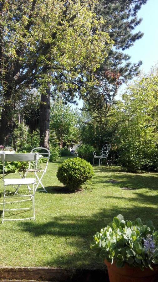 La Malposte Bed & Breakfast Reviers Exterior foto