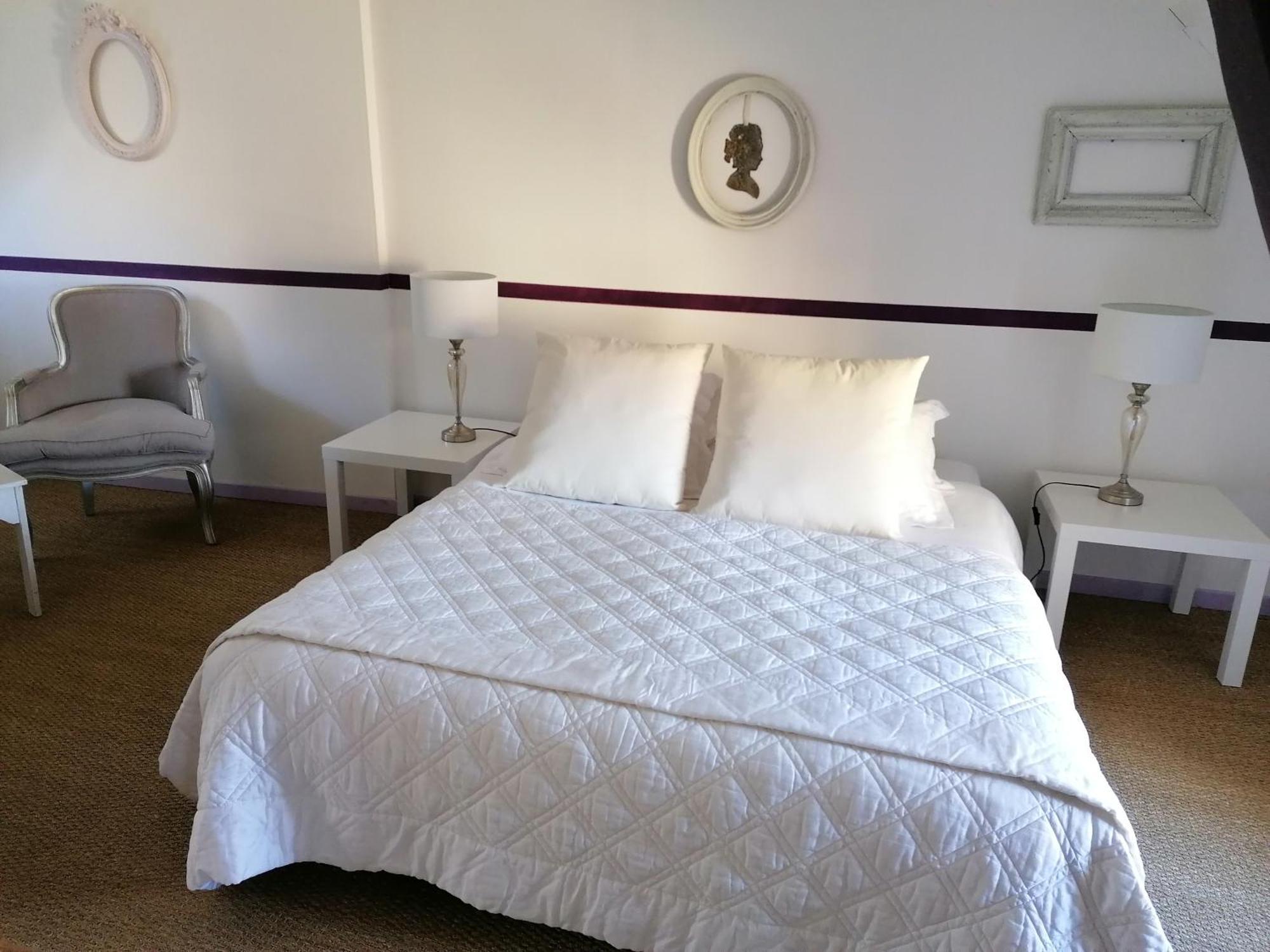 La Malposte Bed & Breakfast Reviers Exterior foto